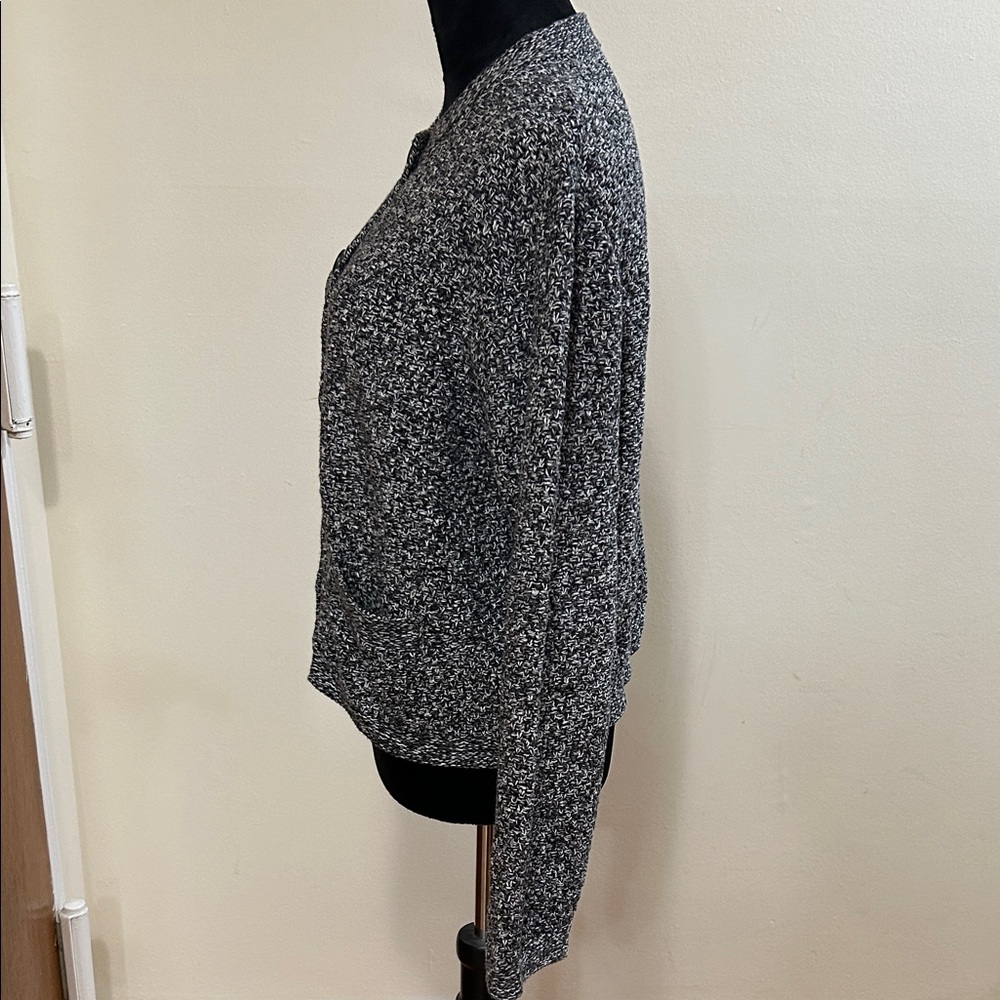Uniqlo Black and White Textured Blazer - Picture 2 of 5